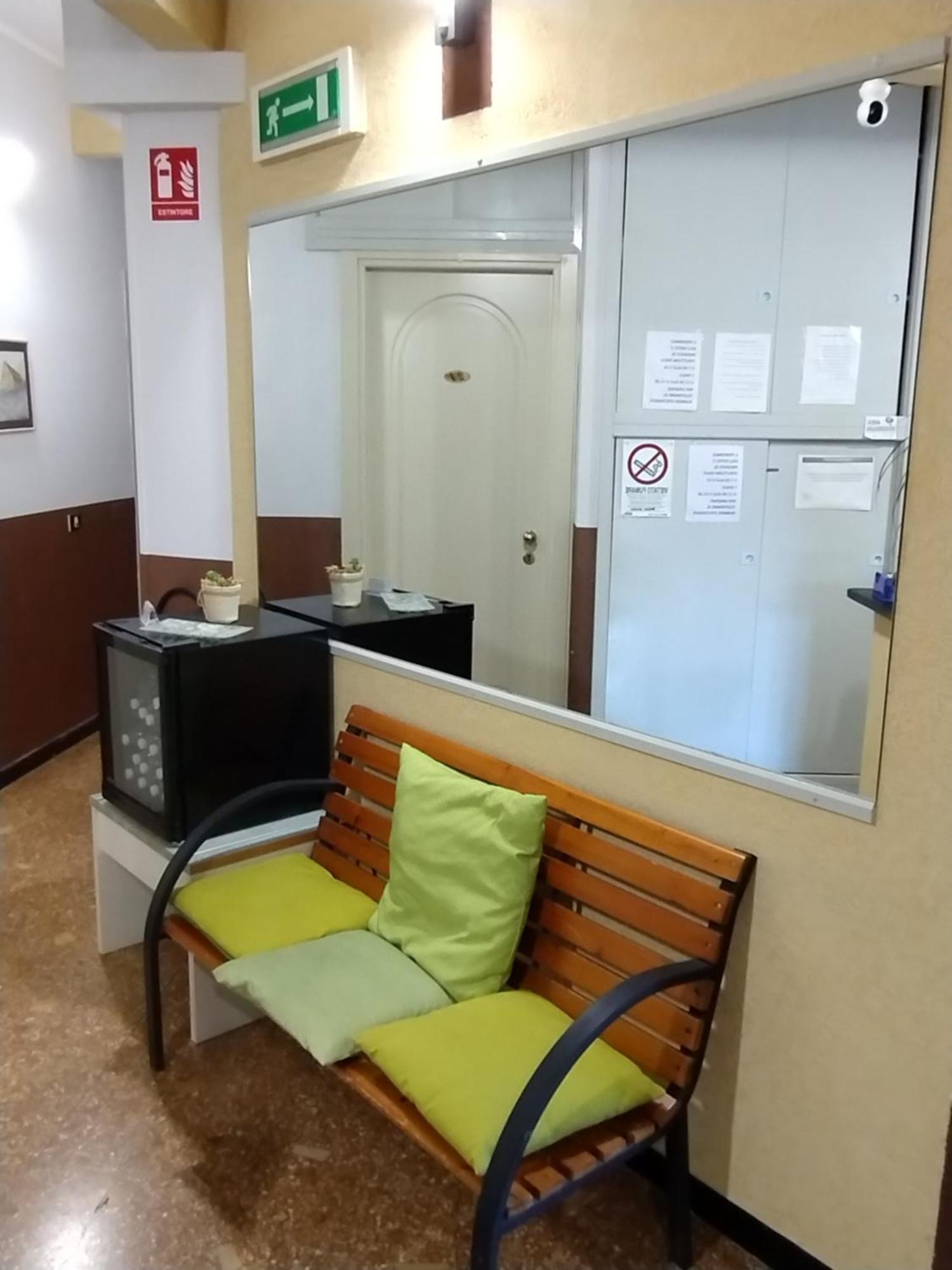 Hotel Della Piazzetta Varazze Ngoại thất bức ảnh