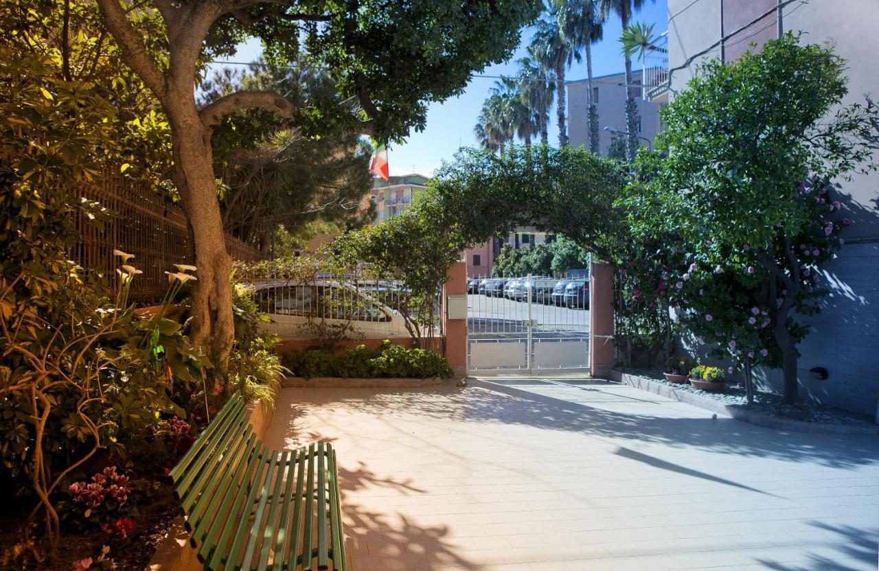 Hotel Della Piazzetta Varazze Ngoại thất bức ảnh